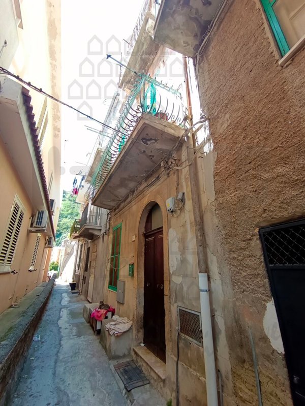 casa indipendente in vendita a Messina in zona Galati / Mili San Marco