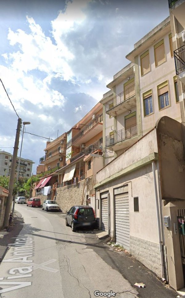 appartamento in vendita a Messina in zona Camaro
