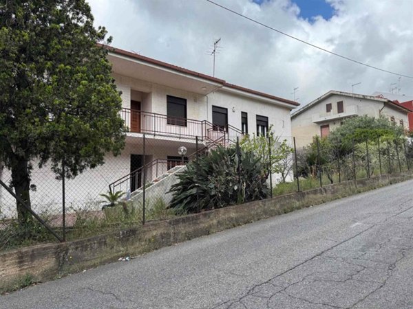 appartamento in vendita a Messina in zona Santissima Annunziata