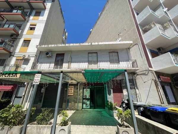 appartamento in vendita a Messina in zona Santissima Annunziata