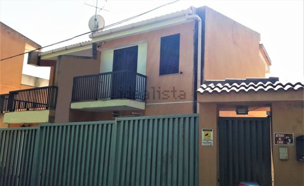 casa indipendente in vendita a Messina