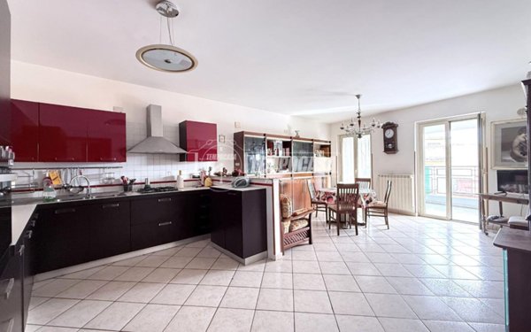 appartamento in vendita a Messina in zona Centro Storico