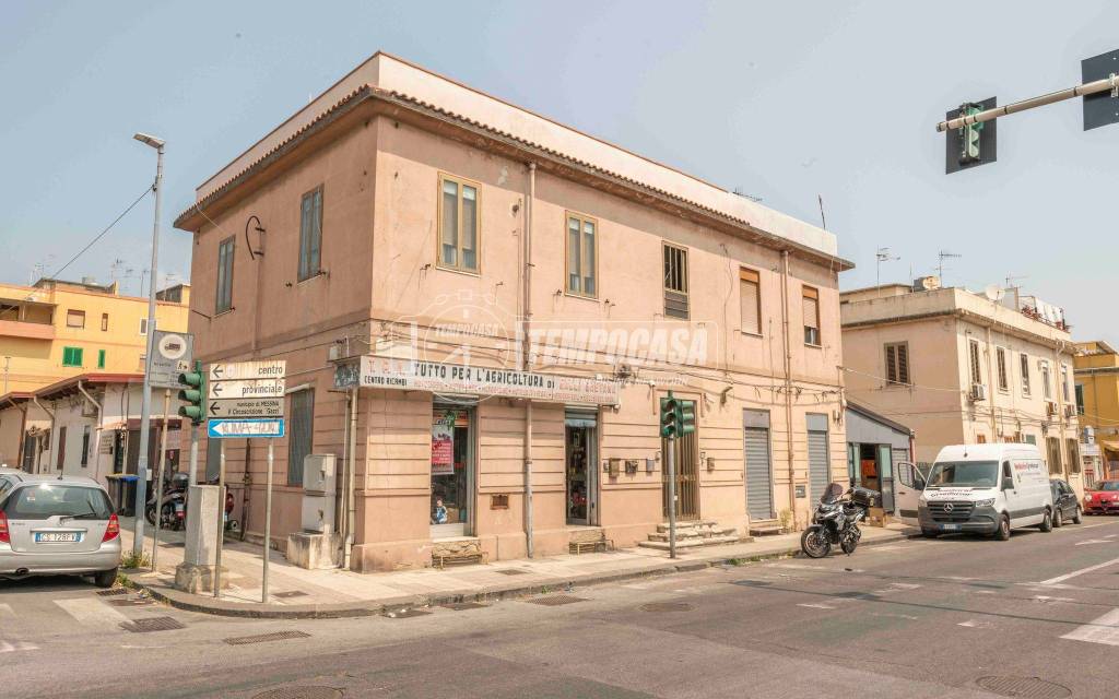 appartamento in vendita a Messina in zona Centro Storico