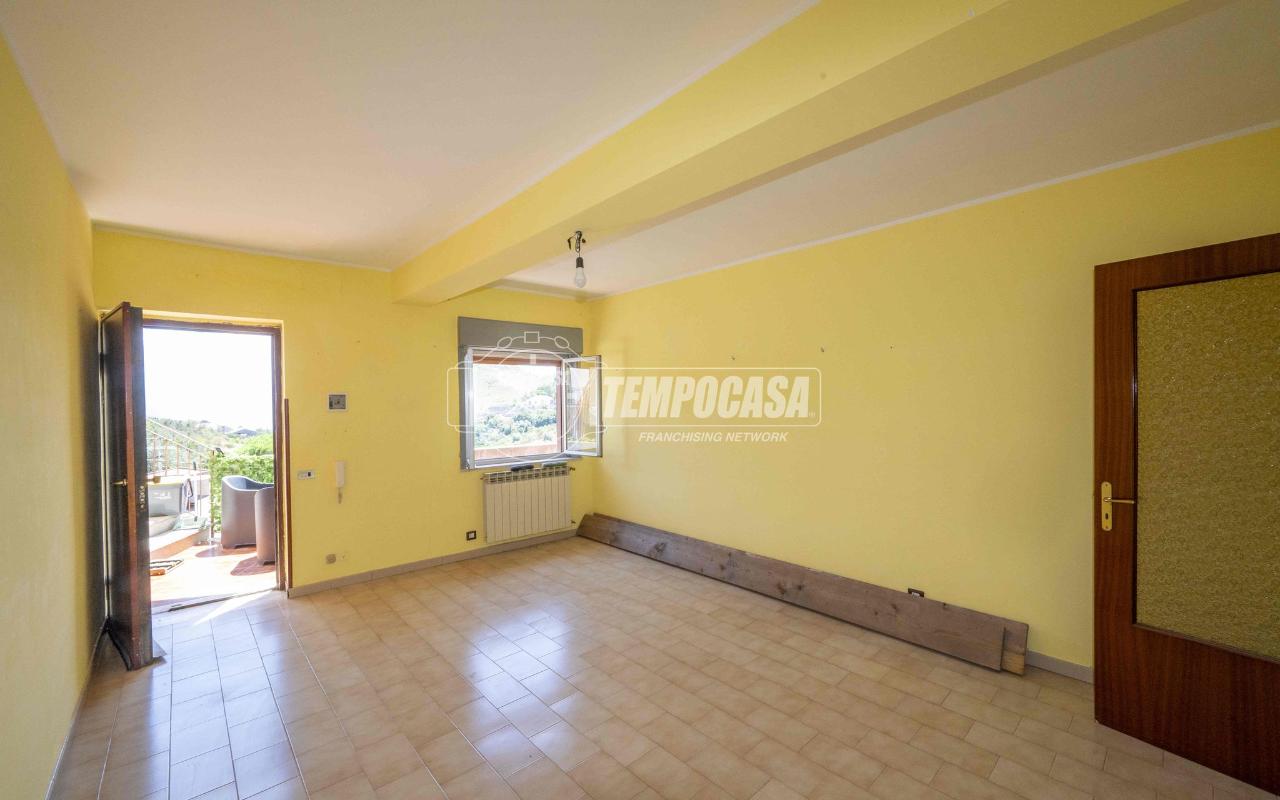 appartamento in vendita a Messina in zona Salice