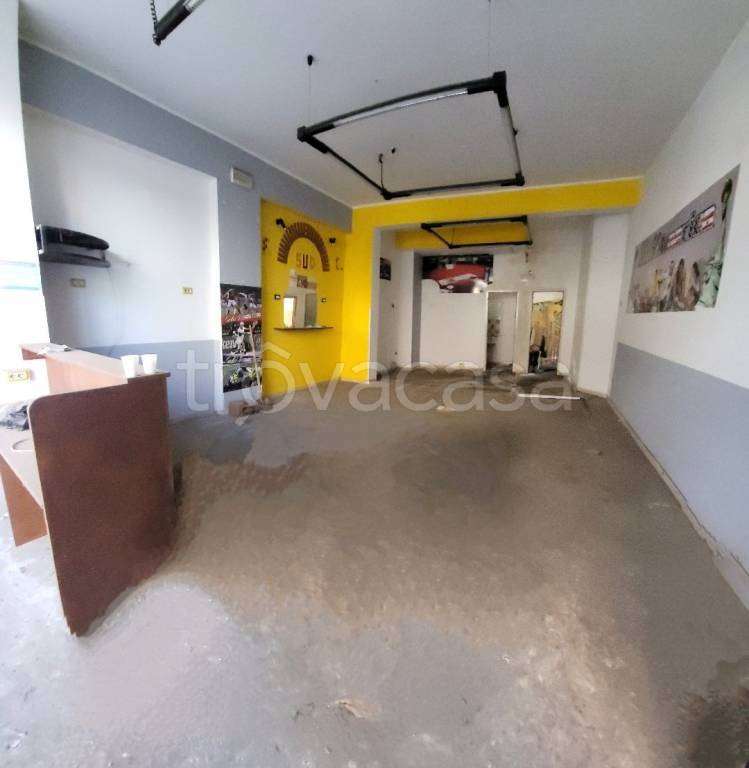 negozio in vendita a Messina