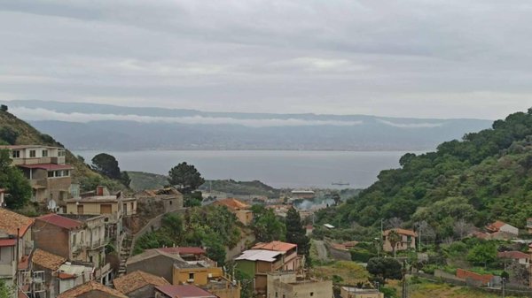 casa indipendente in vendita a Messina in zona San Filippo