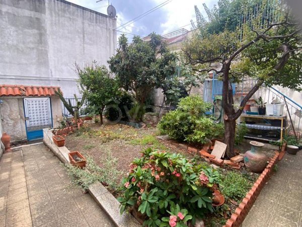 casa indipendente in vendita a Messina