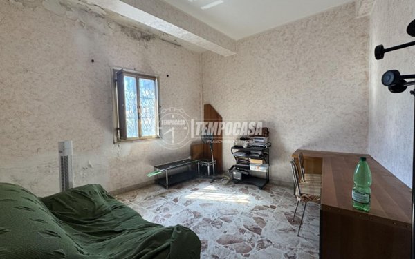 casa indipendente in vendita a Messina in zona Centro Storico