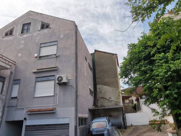 appartamento in vendita a Messina in zona San Filippo