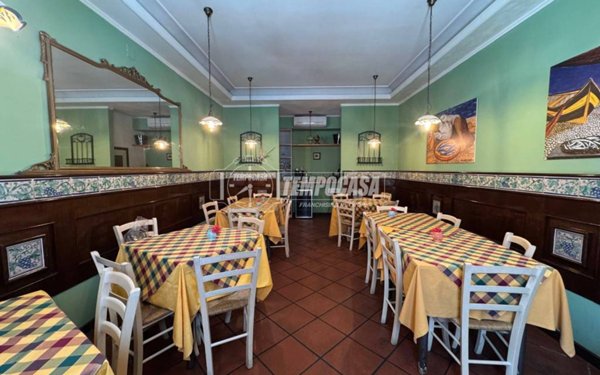 negozio in vendita a Messina in zona Centro Storico