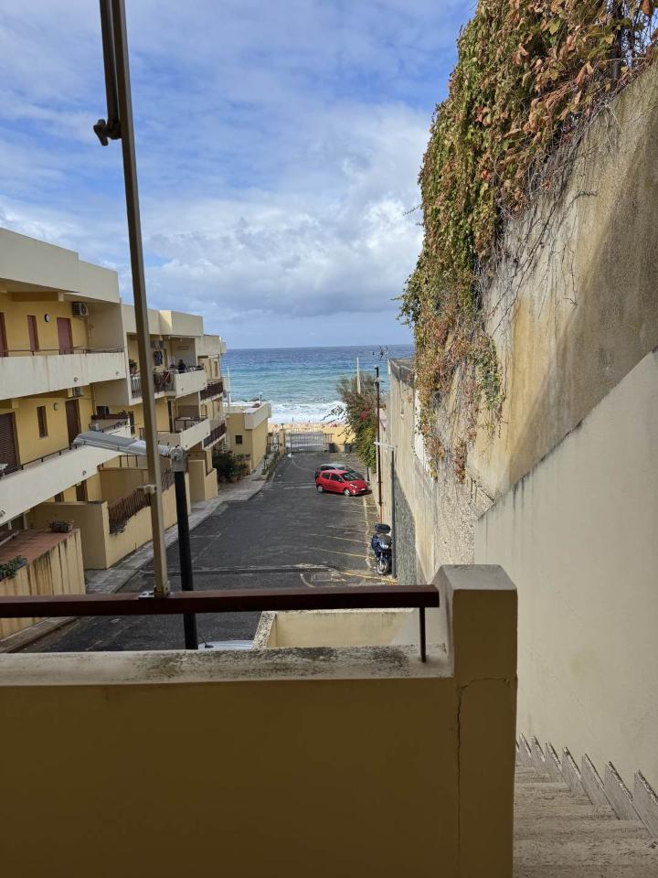 appartamento in vendita a Messina in zona Mortelle