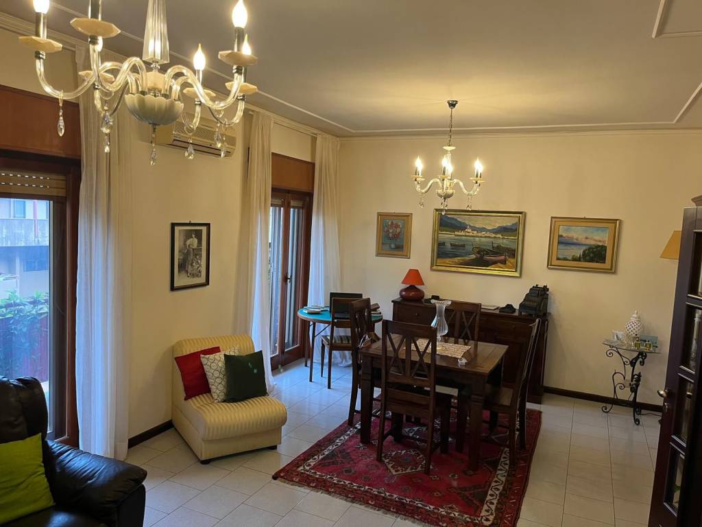 appartamento in vendita a Messina in zona Camaro