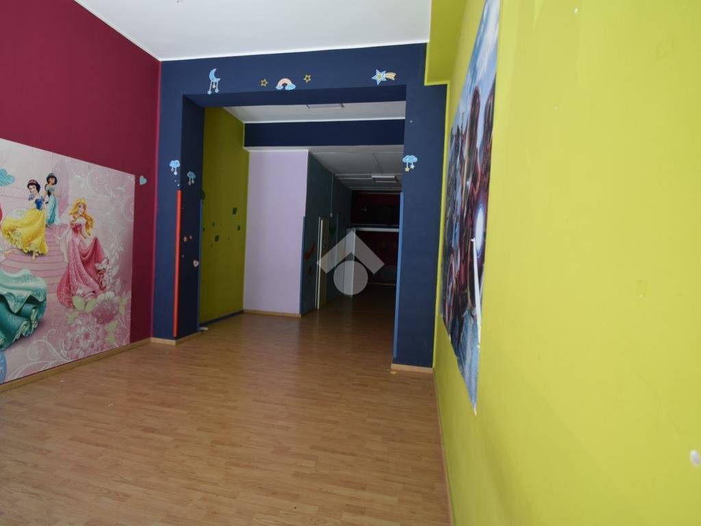 negozio in vendita a Messina