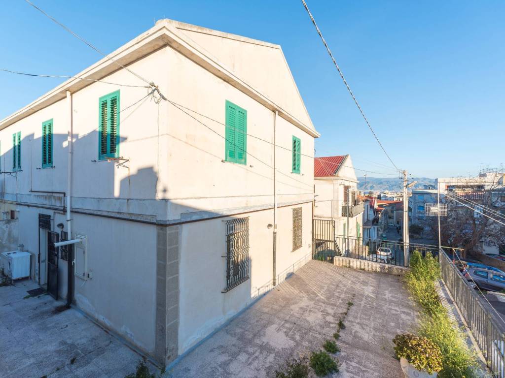 appartamento in vendita a Messina in zona Centro Storico
