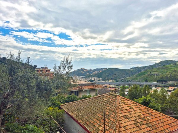 appartamento in vendita a Messina in zona San Filippo