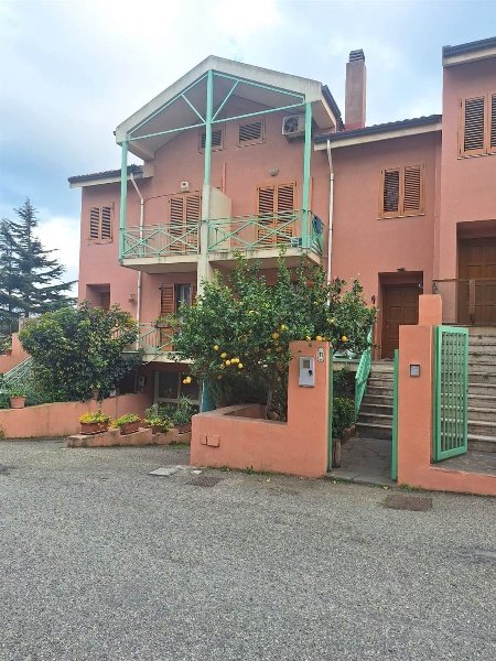 appartamento in vendita a Messina in zona Salice