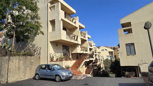 casa indipendente in vendita a Messina in zona Faro Superiore