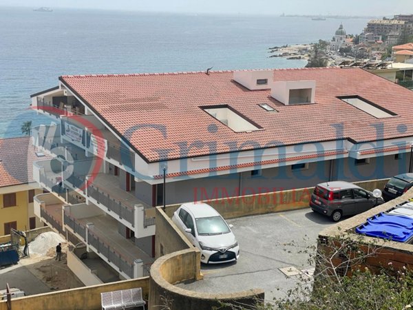 appartamento in vendita a Messina in zona Salice