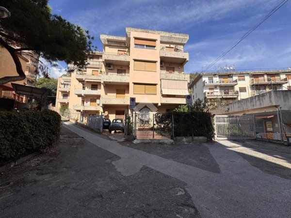 appartamento in vendita a Messina in zona San Licandro