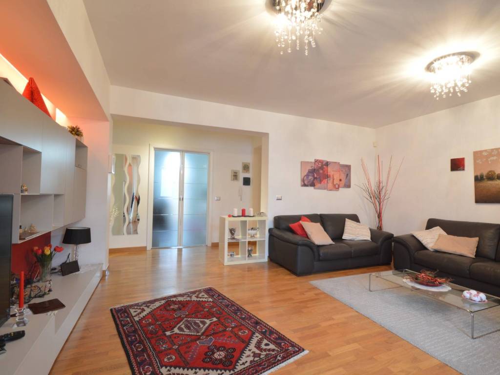 appartamento in vendita a Messina in zona Tremestieri