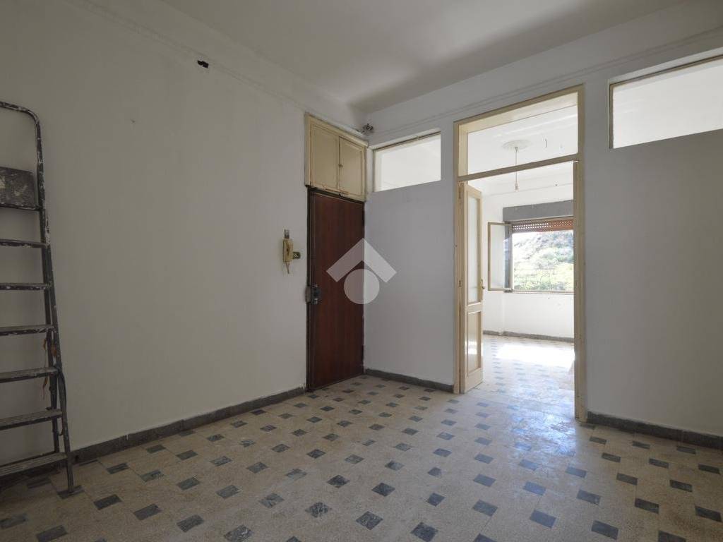 appartamento in vendita a Messina in zona Gazzi