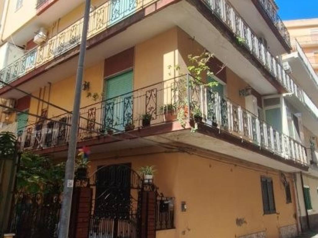 appartamento in vendita a Messina in zona Gazzi