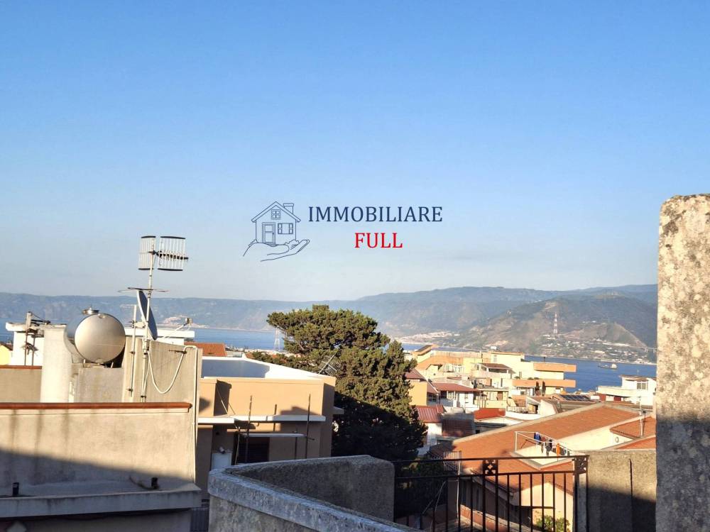 casa indipendente in vendita a Messina in zona Faro Superiore