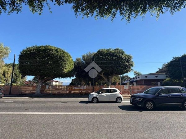 negozio in vendita a Messina