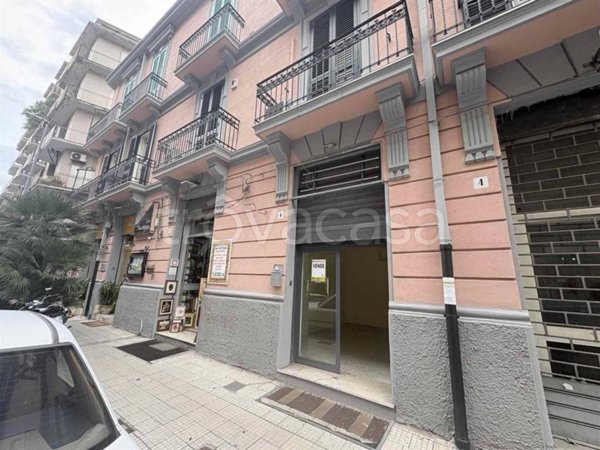 casa semindipendente in vendita a Messina in zona Centro Storico