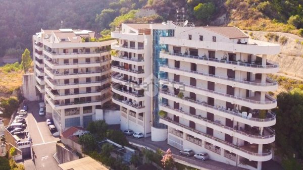 casa indipendente in vendita a Messina