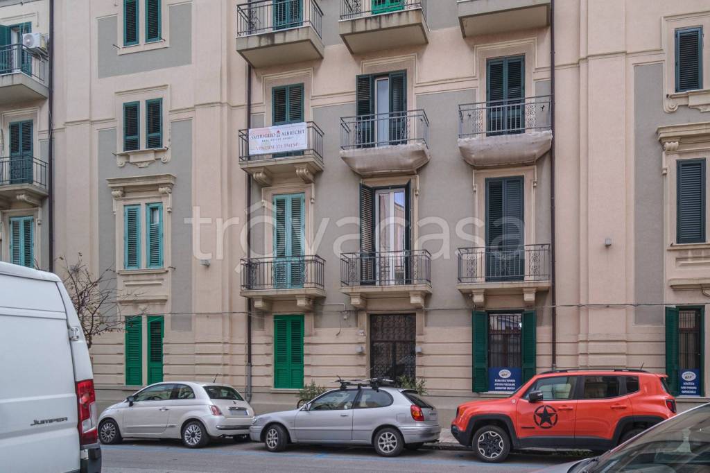 appartamento in vendita a Messina in zona Centro Storico