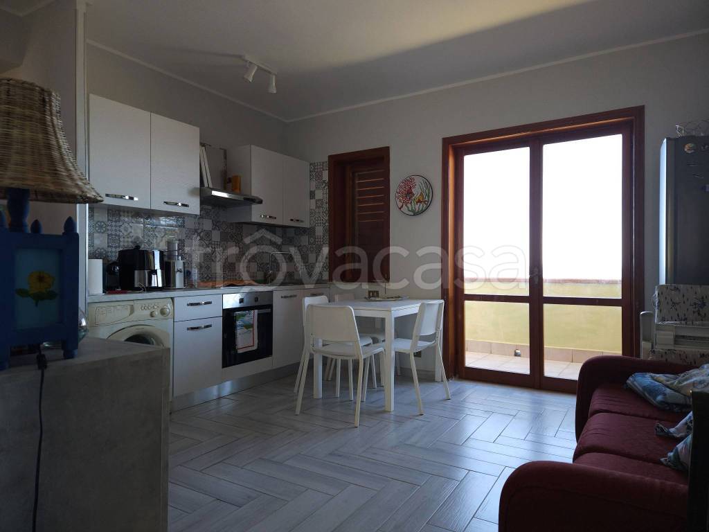 appartamento in vendita a Messina in zona Acqualadroni