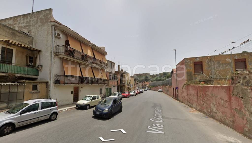 casa indipendente in vendita a Messina