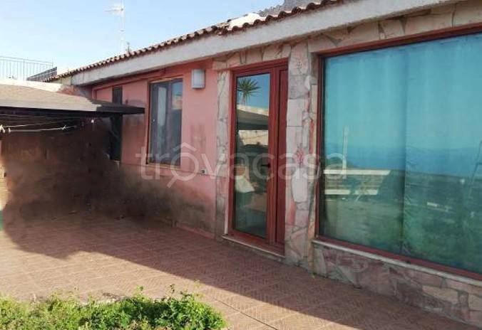 casa indipendente in vendita a Messina in zona Curcuraci