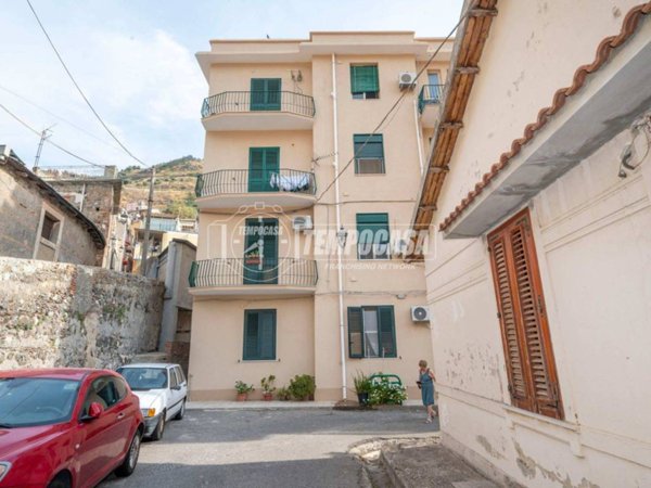 appartamento in vendita a Messina in zona Santa Margherita
