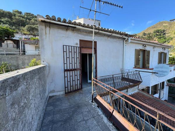 casa indipendente in vendita a Messina in zona Larderia