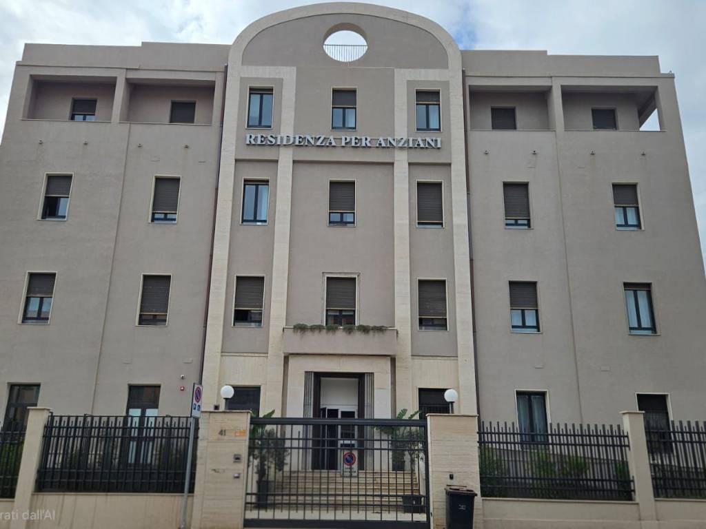 intera palazzina in vendita a Messina