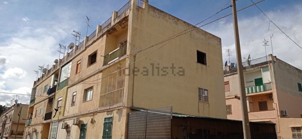 appartamento in vendita a Messina in zona Gazzi