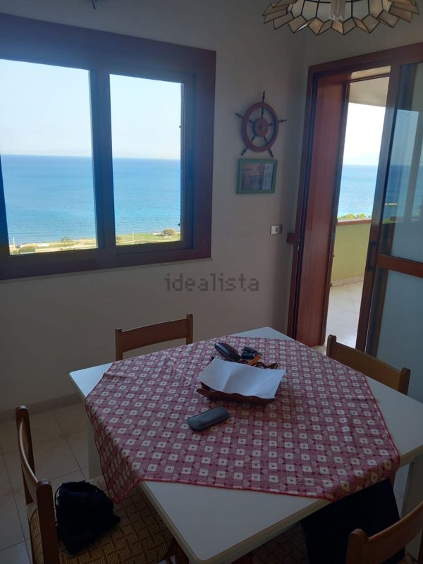 appartamento in vendita a Messina in zona Acqualadroni