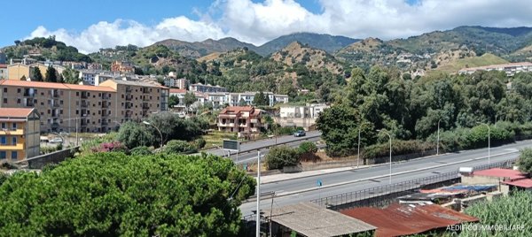 appartamento in vendita a Messina in zona Gazzi