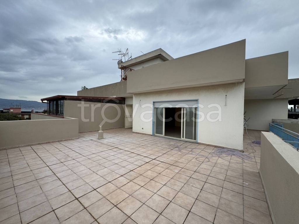 appartamento in vendita a Messina in zona Minissale