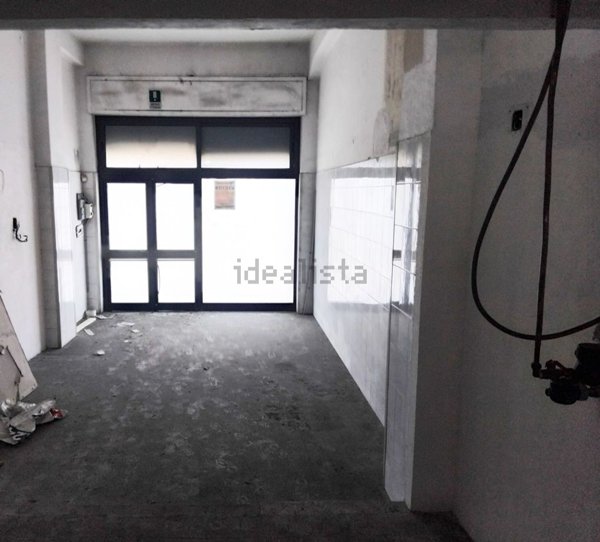 negozio in vendita a Messina in zona Centro Storico