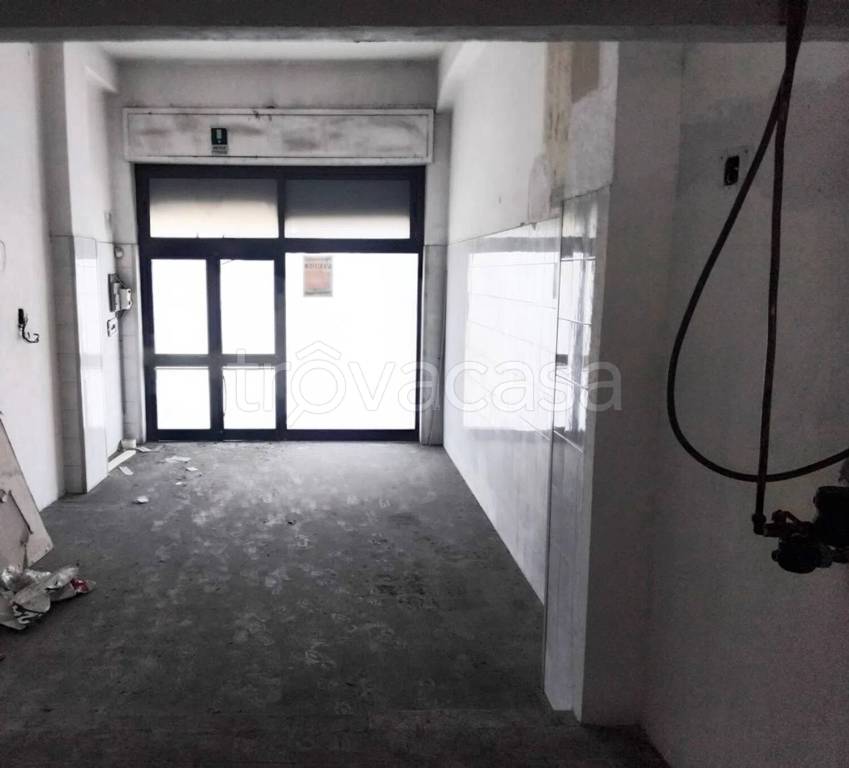 negozio in vendita a Messina in zona Centro Storico
