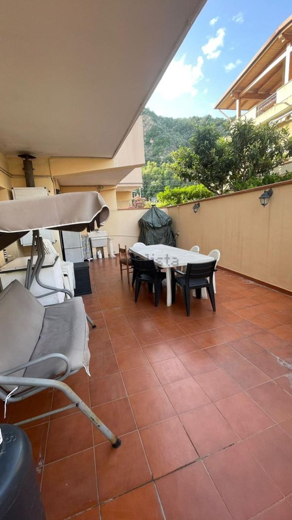 appartamento in vendita a Messina in zona Giampilieri Marina