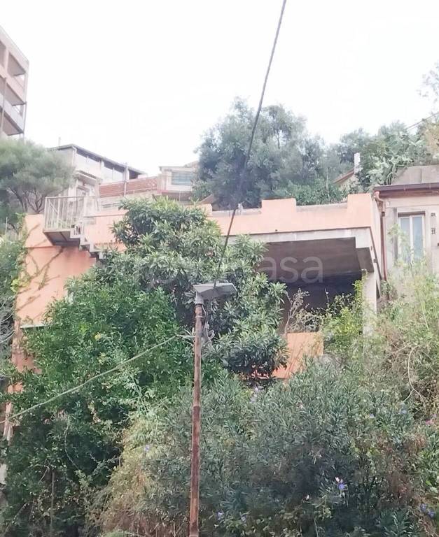 casa indipendente in vendita a Messina in zona Gravitelli