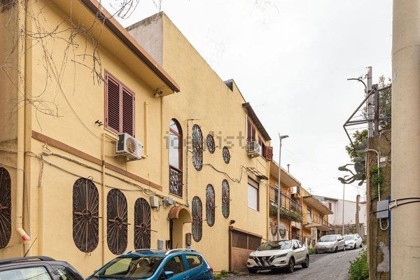 appartamento in vendita a Messina in zona Camaro