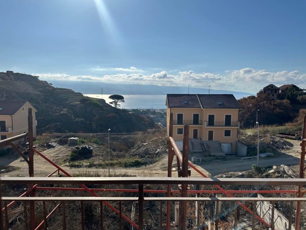 casa indipendente in vendita a Messina in zona Gazzi
