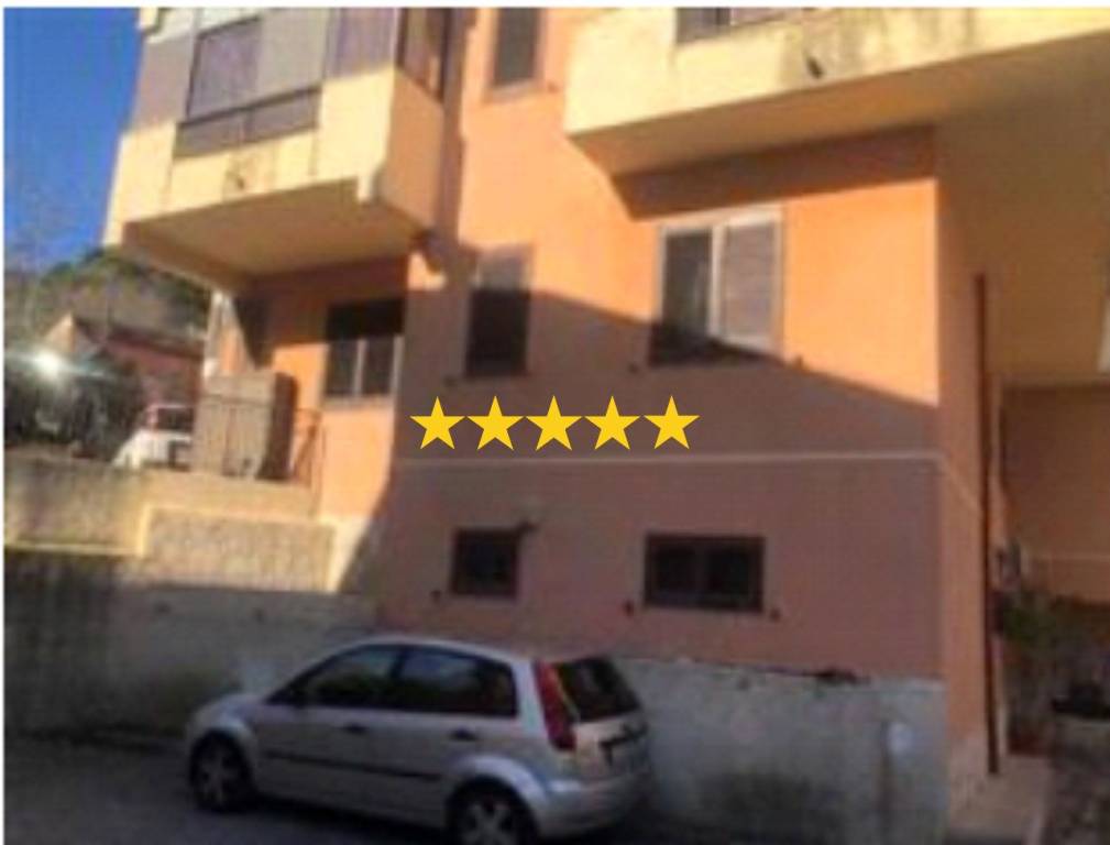 appartamento in vendita a Messina in zona Camaro