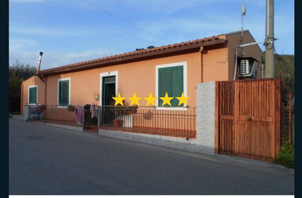 appartamento in vendita a Messina in zona Santa Margherita