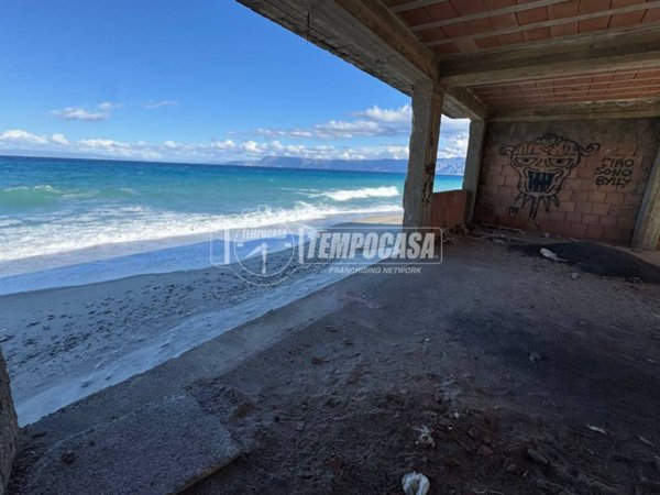 casa indipendente in vendita a Messina in zona Ganzirri